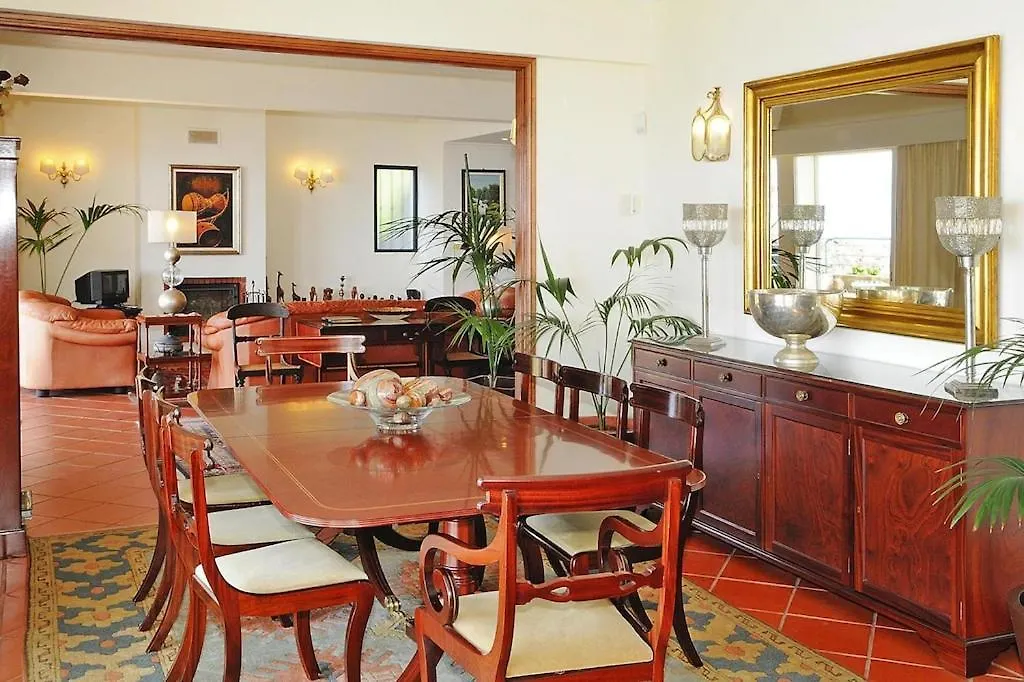 Very Confortable Holiday Villa In Canico, Madeira