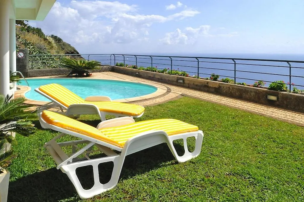 Very Confortable Holiday Villa In Canico, Madeira פורטוגל